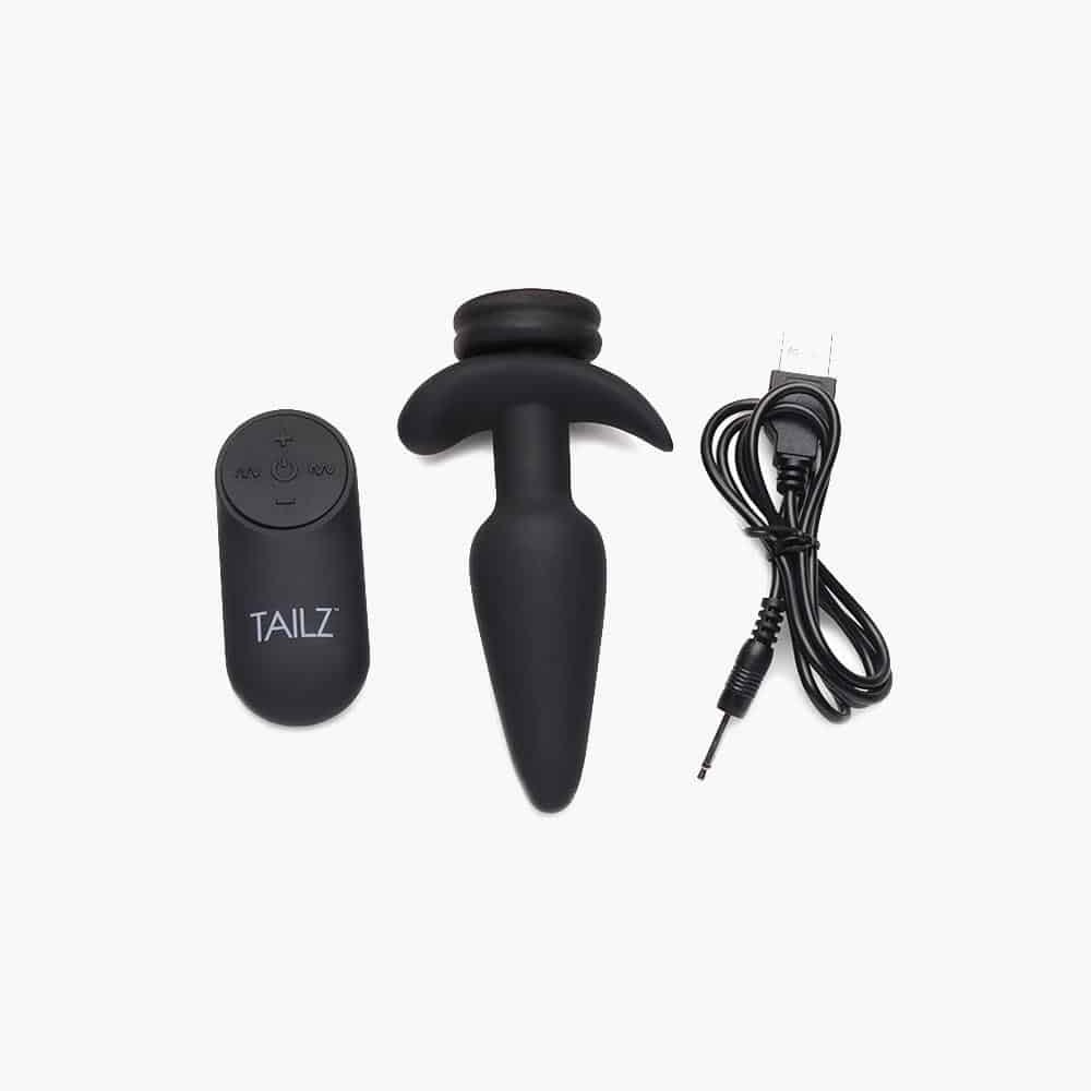 Snap-On Vibrating Silicone Anal Plug & 3 Tails With Remote Control Snap-On Vibrating Silicone Anal Plug & 3 Tails With Remote Control